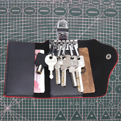 VbusiL22 Leather Key Bag With 6 Key Clips And Slot