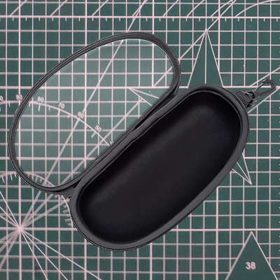 VbusiE9 Half Transparent EVA Eyeglasses Case With Hook
