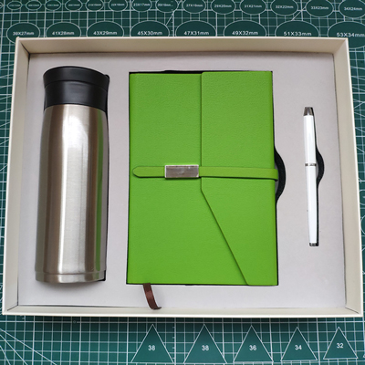 VbusiG8 Leather and Bottle Gift Set 3 in 1
